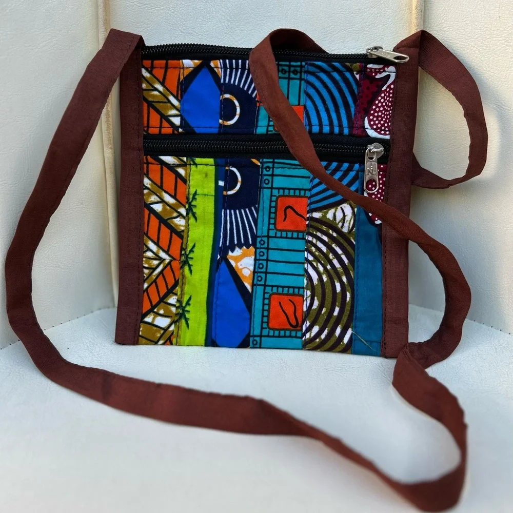 NW 💯 Cotton Patch Vlisco Fabric Crossbody Purse Sz 6”x6”